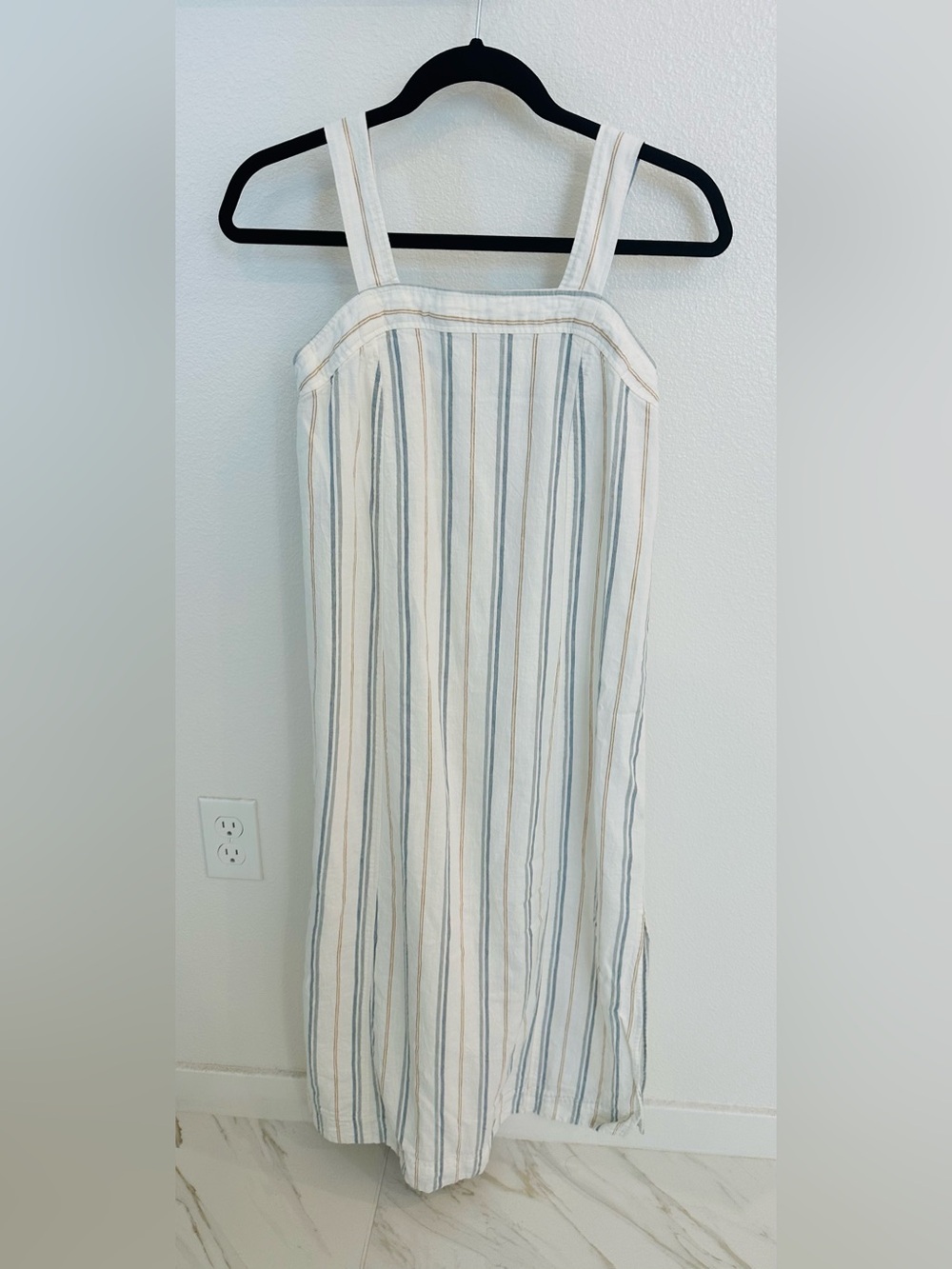 Madewell Linen-Cotton Princess-Seamed Midi Dress in Stripe